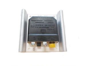 REGULATOR NAPIĘCIA Z BEZPIECZNIKIEM ORG 191.3759-01 ELEKTRYKA MTZ BELARUS PRONAR            